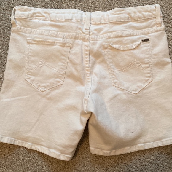 Max Jeans Size 8 Shorts - Picture 3 of 3